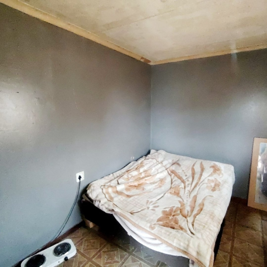 6 Bedroom Property for Sale in Mdantsane Nu 17 Eastern Cape